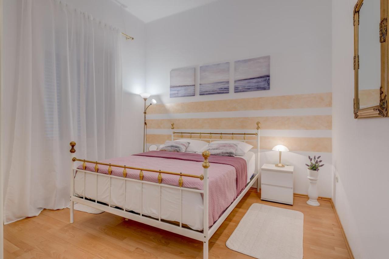 Apartments Riva Lucija By Litto Split Exterior photo