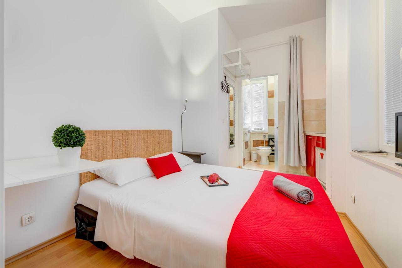 Apartments Riva Lucija By Litto Split Exterior photo